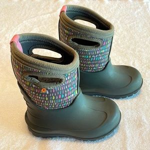 Bogs Neo Classic Twinkle Insulated Waterproof Boot, toddler size 8